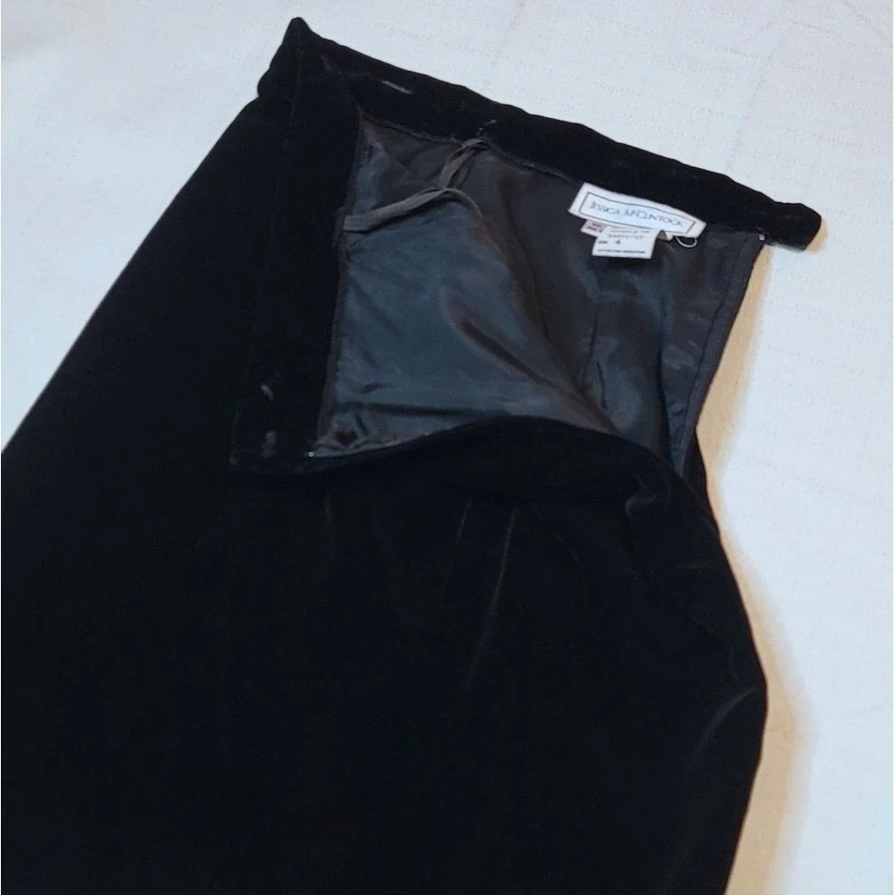 Jessica McClintock Black Velvet Skirt Size 4